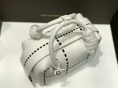 Delvaux Cool Box White Costura Contrastante