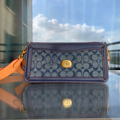 Bolsa Coach Tabby Shoulder Bag 26 in Signature Chambray.