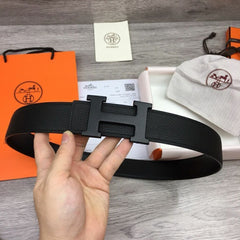 Cinto Hermes Preto.