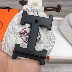 Cinto Hermes Preto.