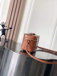 Celine Vanity brown