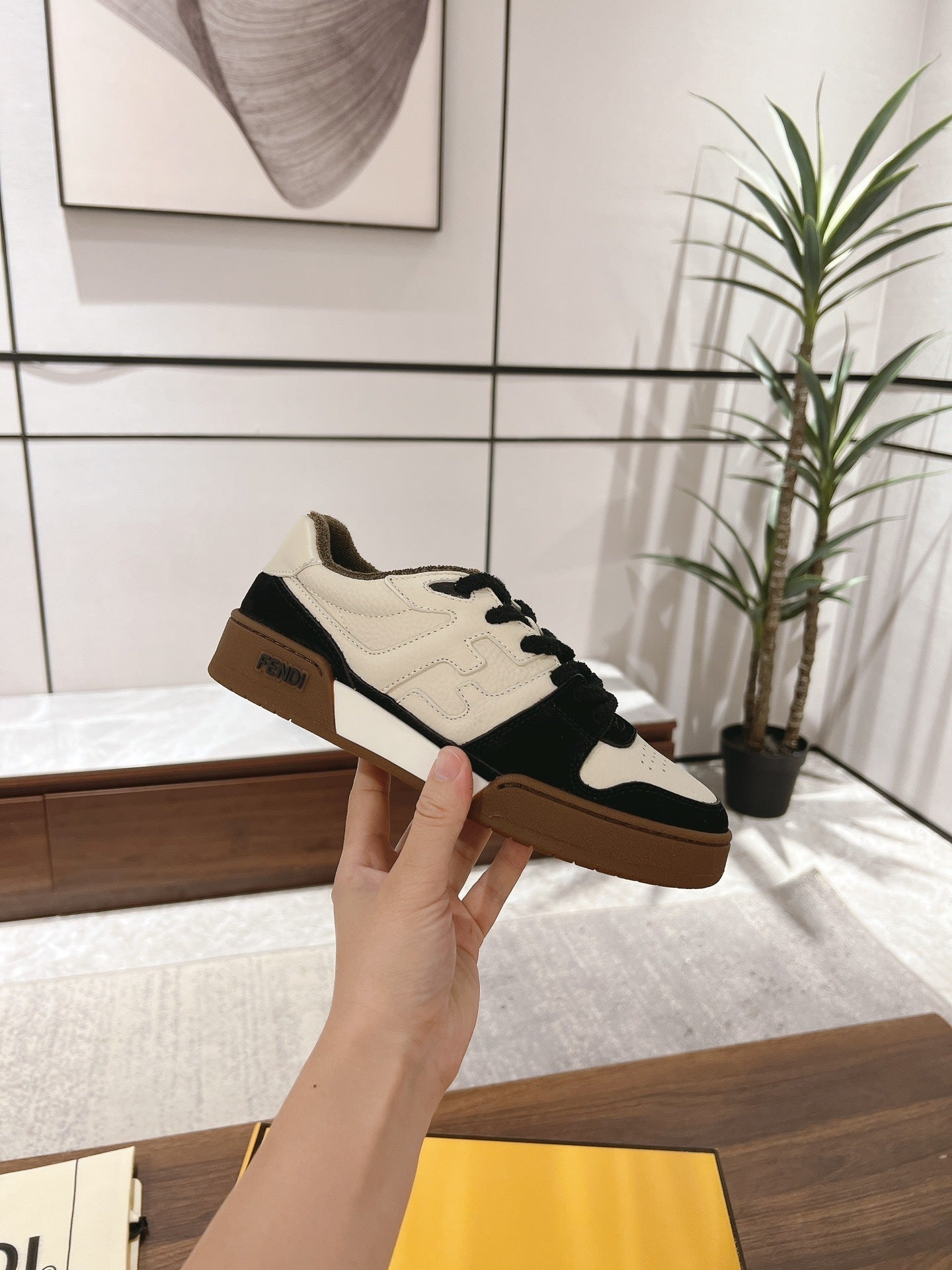Fendi Match brown black
