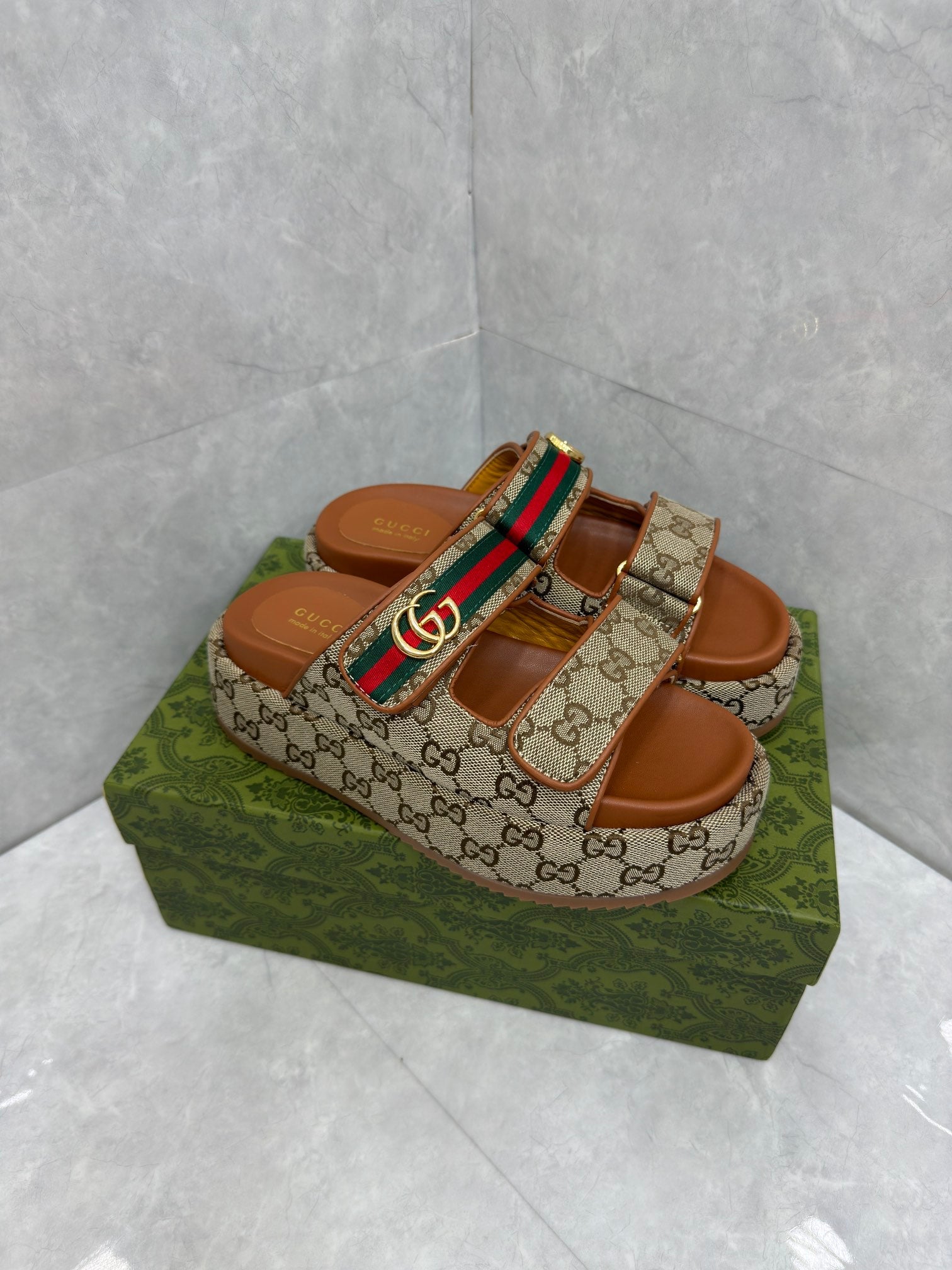 Sandália GG Plataforma Slider com Double Bege (Pronta entrega)