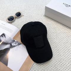 Boné Loewe