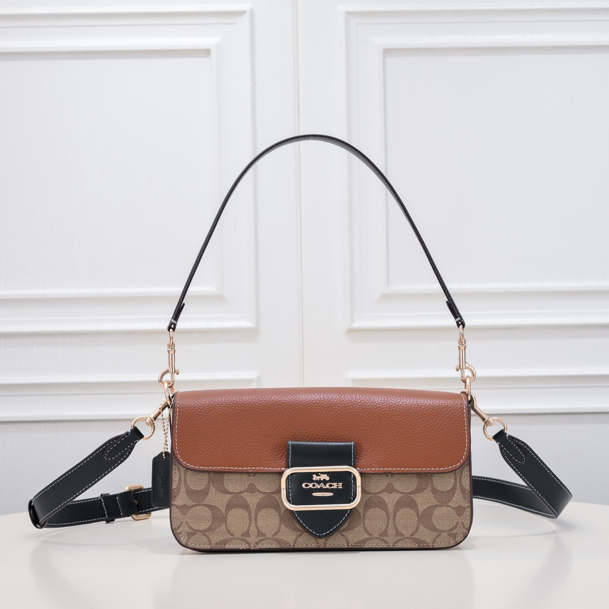 Coach Morgan Signature Shoulder Bag Marrom Caramelo