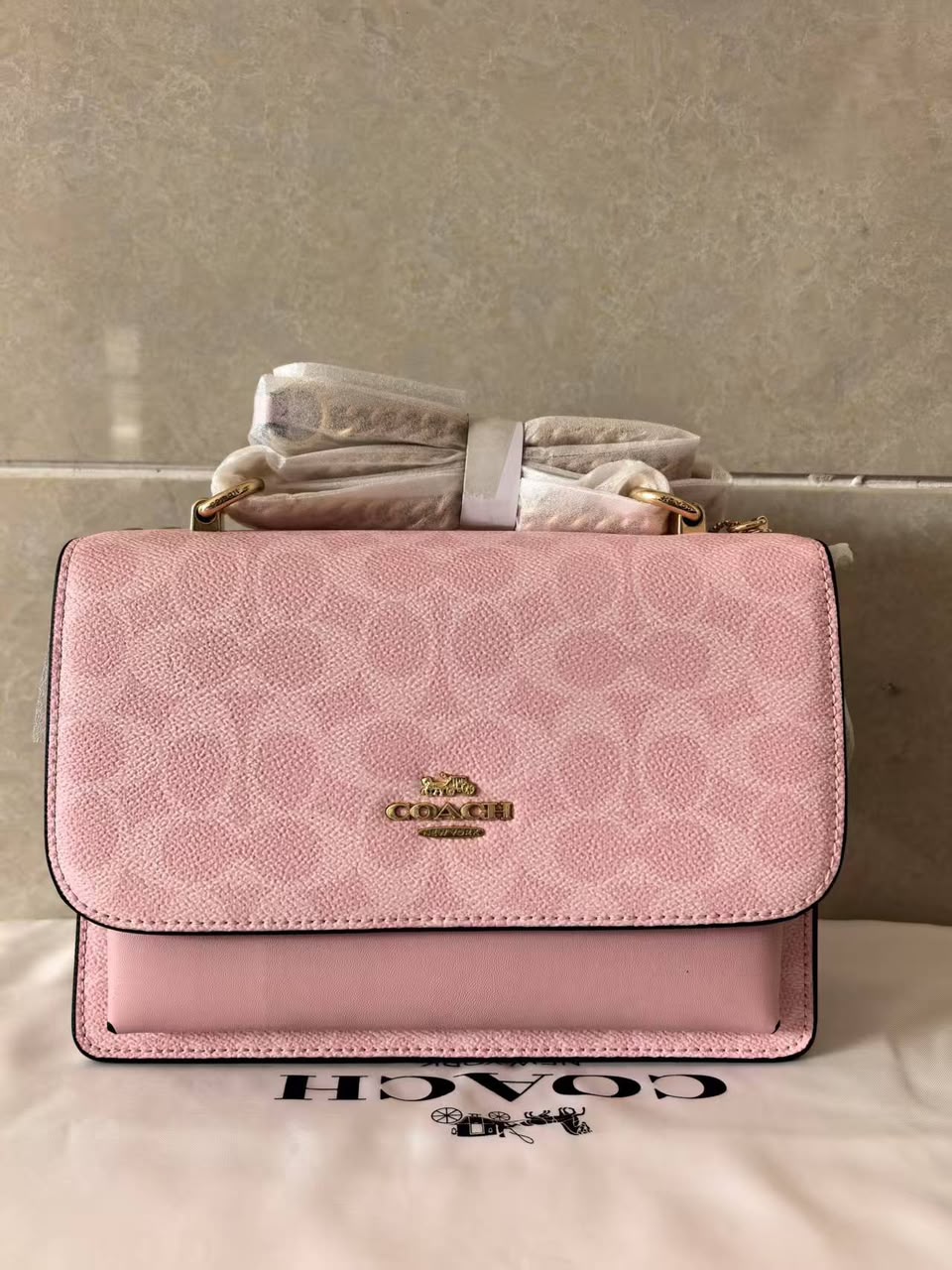 Coach Mini Klare Crossbody Bag Pink Ferragens Douradas