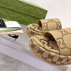 Gucci Angelina Platform 55mm Sandal Camel Canvas.