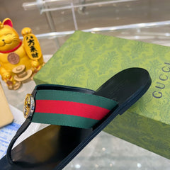 GUCCI Red & Green Kika Thong Sandals (FEMININO)