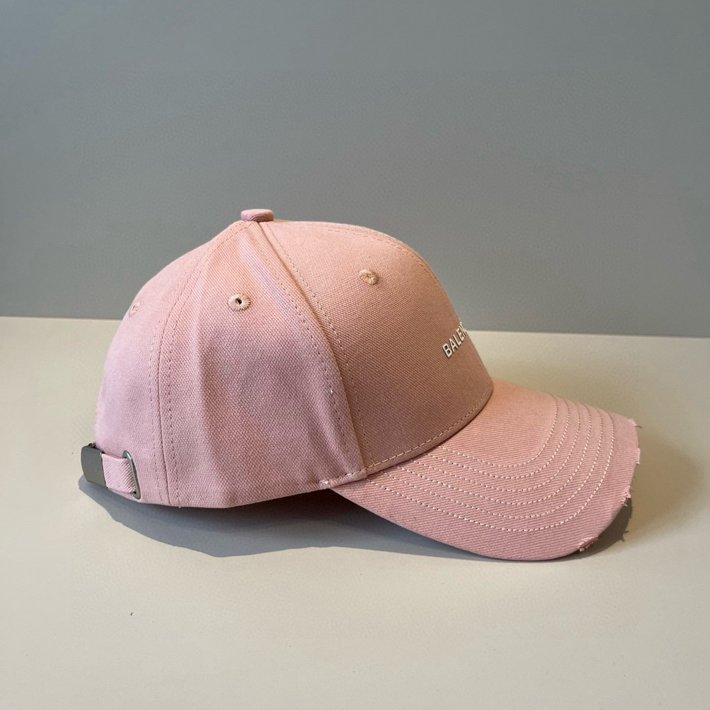Boné Balenciaga Pink