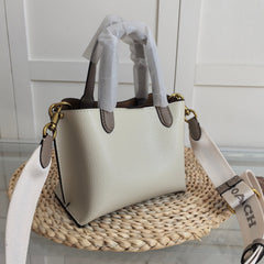Coach Willow Tote 24 Pebble Leather Beje Ferragens Douradas