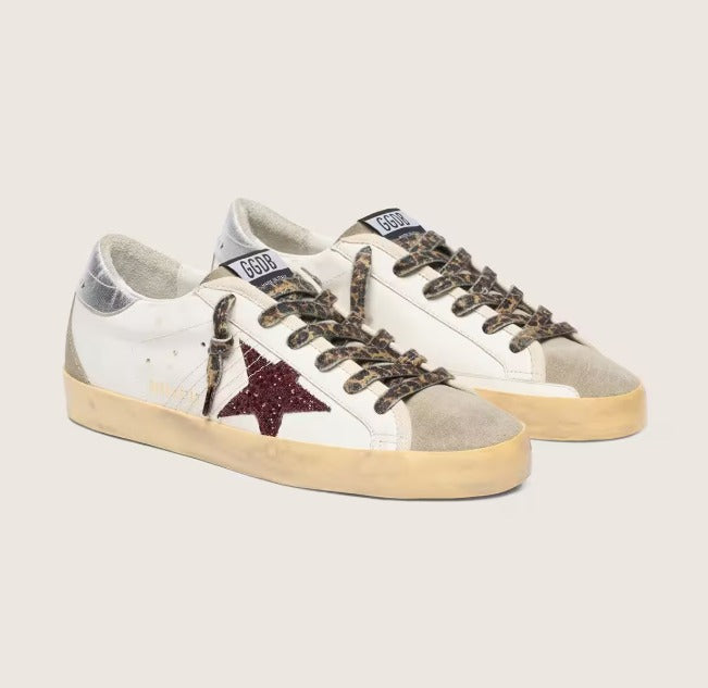 Golden Goose Super-Star com Estrela de Glitter Bordô e Talão Prateado .