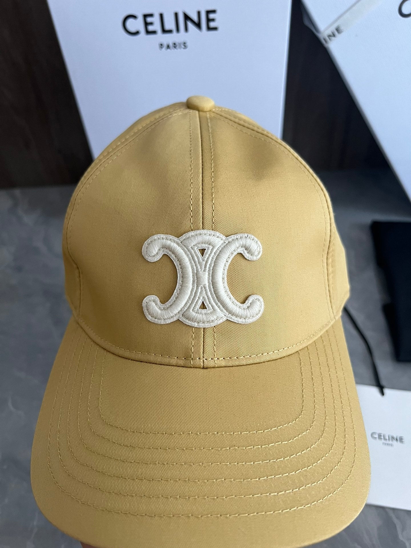 Boné Celine White and Off-White