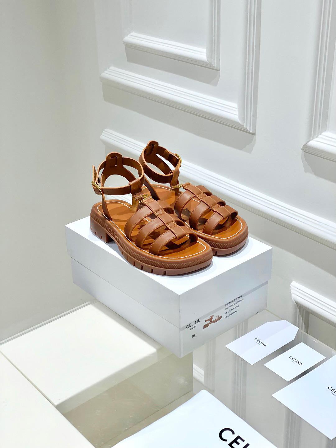CELINE CLEA TRIOMPHE GLADIATOR ANDALIA IN CALF LEATHER - VEGETABLE TANNING (Pronta Entrega)
