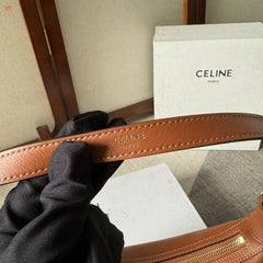 Celine Heloïse Cuir Triomphe Brown