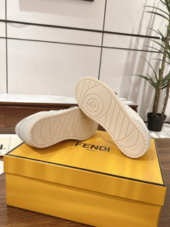 Fendi Wmns Match White Grey