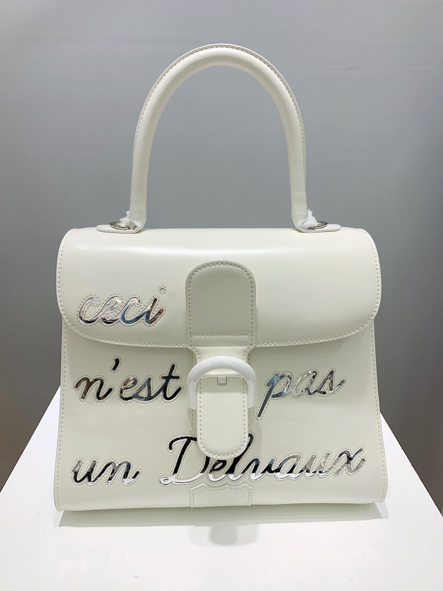 Delvaux Brillant L'Humour Lettering White / Silver
