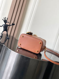 Celine Vanity brown