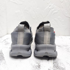 LOEWE x On Cloudtilt Grey.