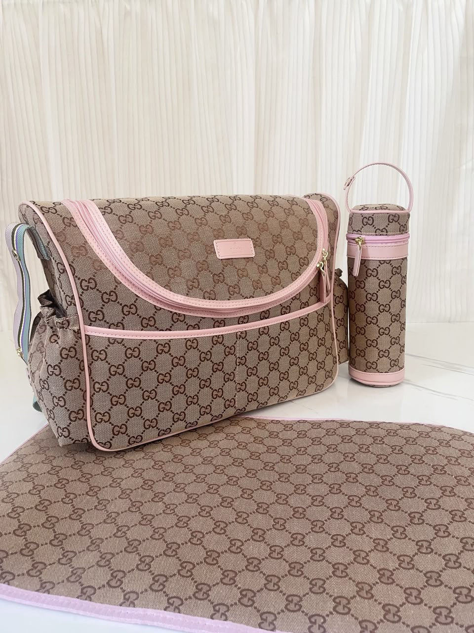 Gucci GG Canvas Diaper Bag rosa