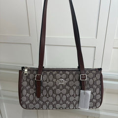 Coach Asher Shoulder Bag em Signature Canvas Grafite e Café