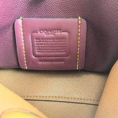 Coach Willow Tote 24 Pebble Leather Beje Ferragens Douradas