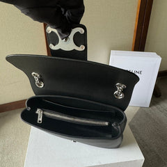 Celine Victoire Black