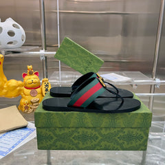 GUCCI Red & Green Kika Thong Sandals (FEMININO)