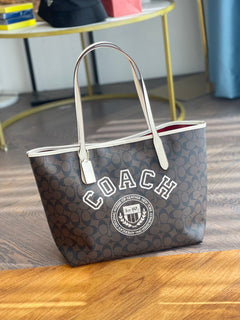 Coach City Tote Varsity Signature Canvas Brown / Off-White