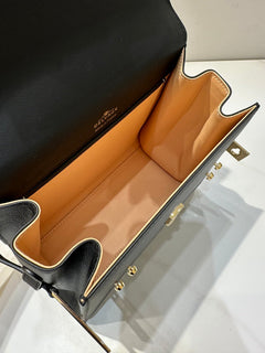 Delvaux Tempête MM Black Ferragens Douradas