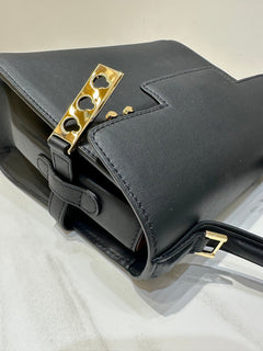 Delvaux Tempête MM Black Ferragens Douradas