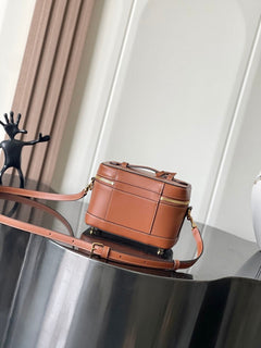Celine Vanity brown