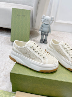Gucci And Ebony GG Canvas Cream