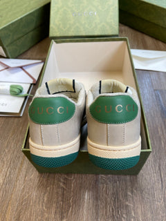 Gucci Screener GG Canvas Distressed