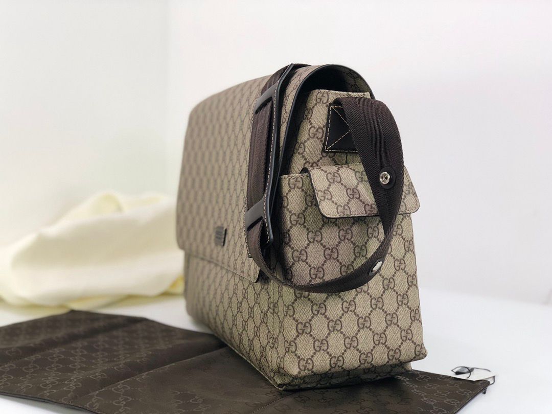 Bolsa Gucci GG Supreme Mothers (maternidade)