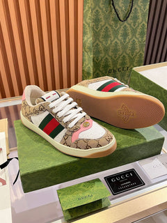 Gucci Distressed Screener Pink