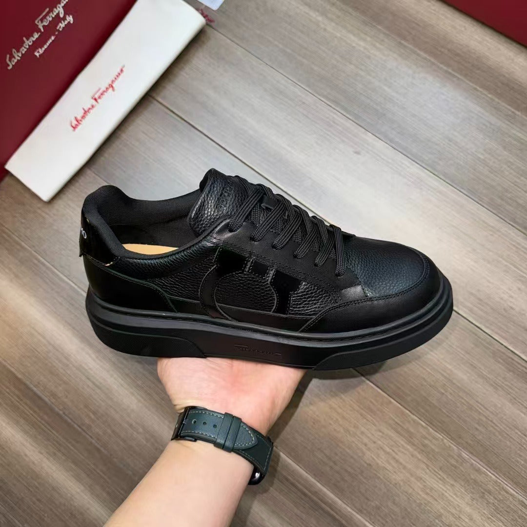 Tênis Ferragamo Cassina Black.