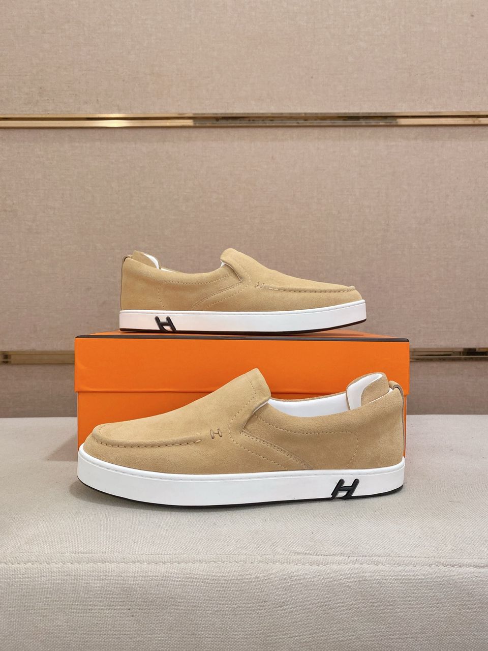 Hermes Slip-On Kiddy.