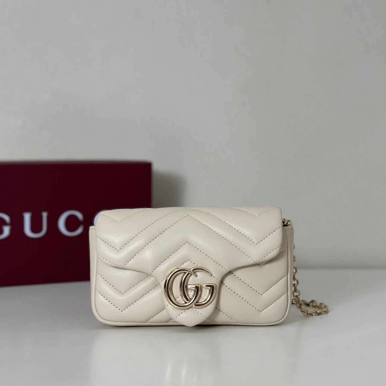 Gucci GG Marmont Mini Bag White.