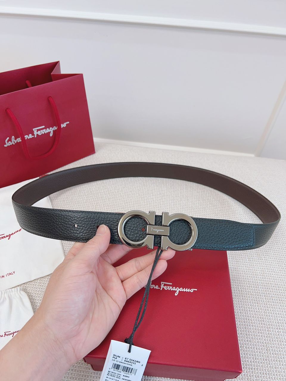 Cinto Ferragamo Gancini Reversible Belt Black Brown.