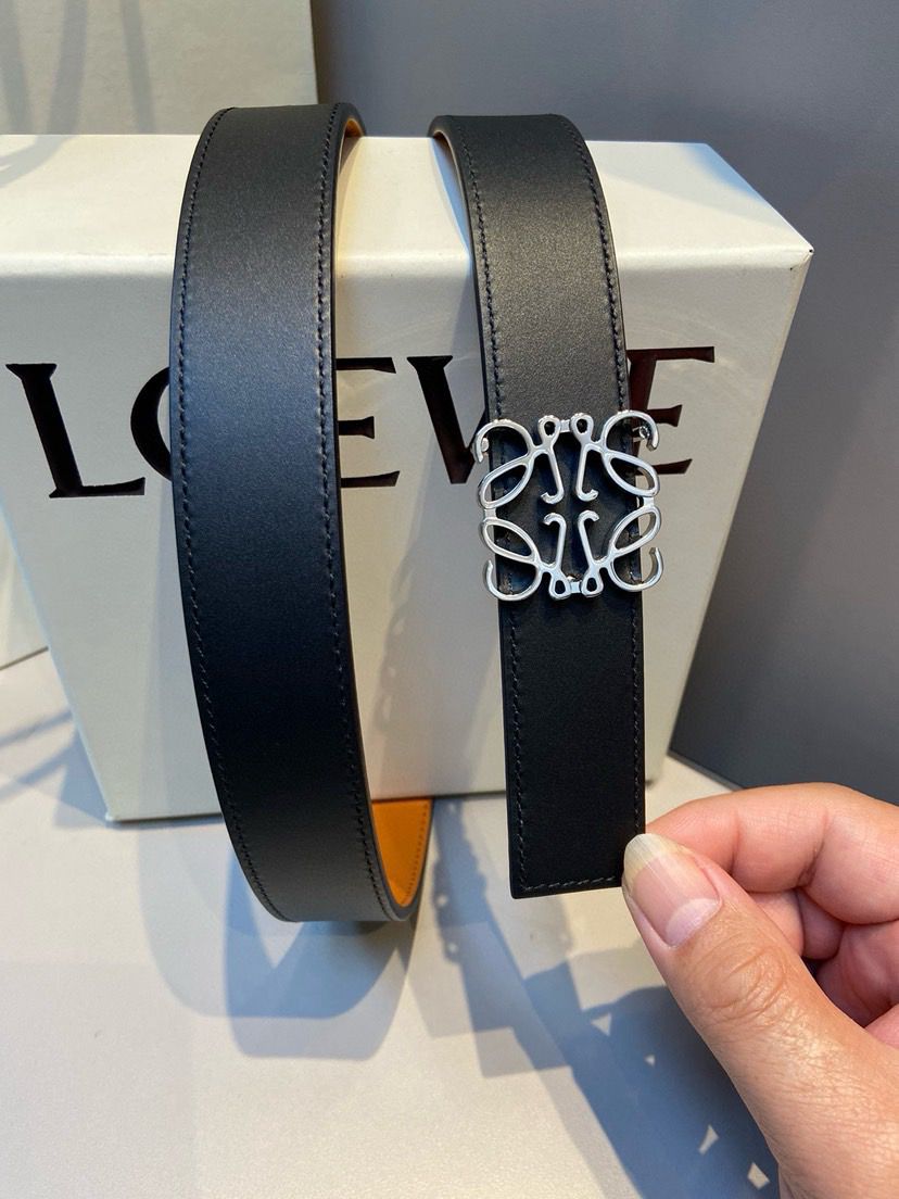Cinto Loewe