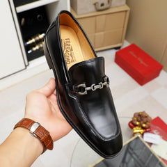 Ferragamo Mocassim Gancini Loafer Preto.