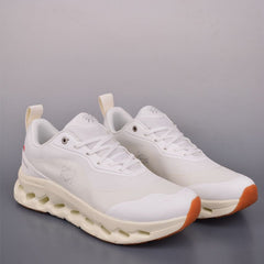 LOEWE x On Cloudtilt off-white