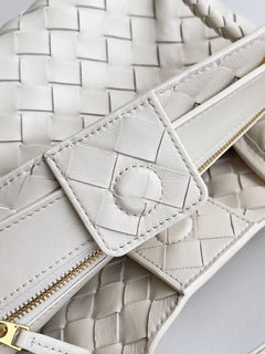 Bottega Veneta Andiamo Bag Medium White