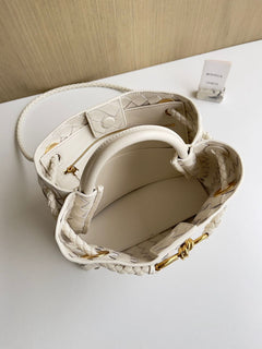 Bottega Veneta Andiamo Bag Medium White