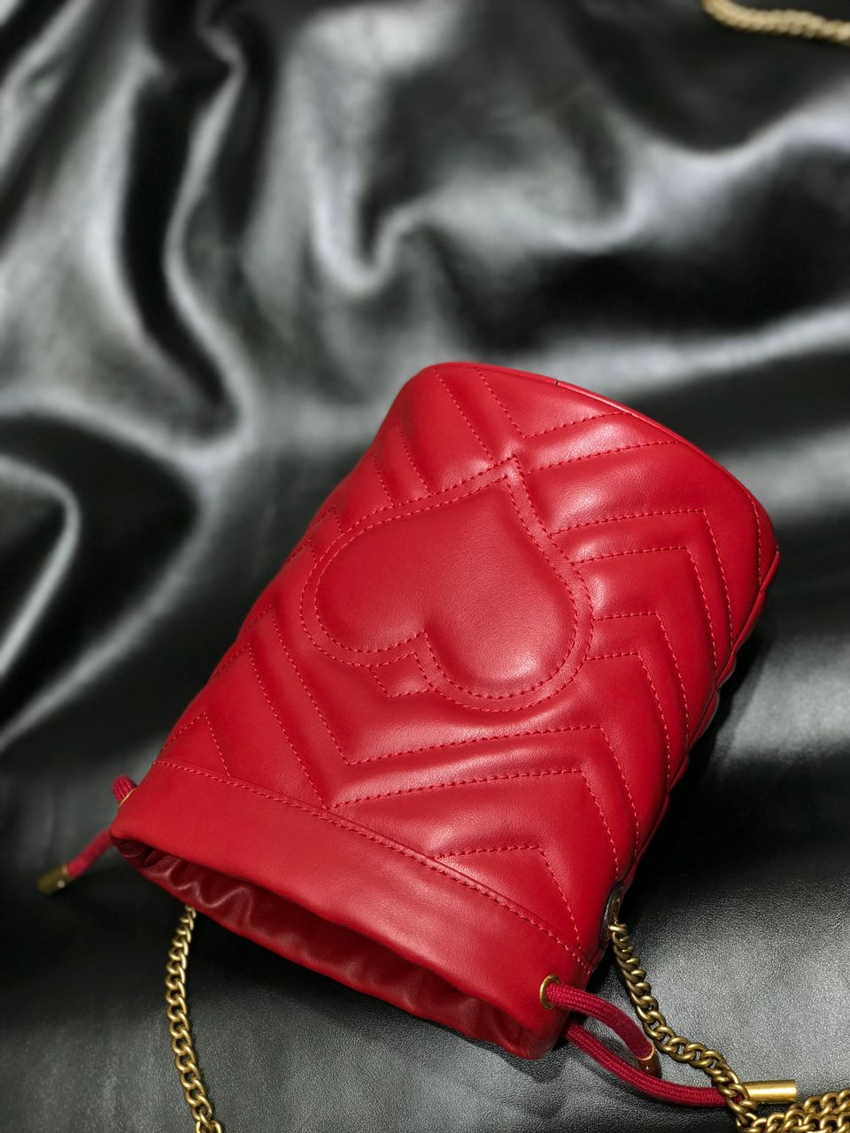Gucci GG Marmont Mini Bucket Red Bag