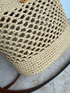 Bolsa Celine Bucket Louise Pequena