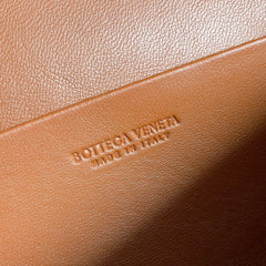 Bottega Veneta Intrecciato Vanity Case Leather Bag Caramel .