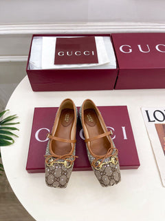Sapatilha Gucci Horsebit Ballet Flat GG com Cristais BegeEbony .