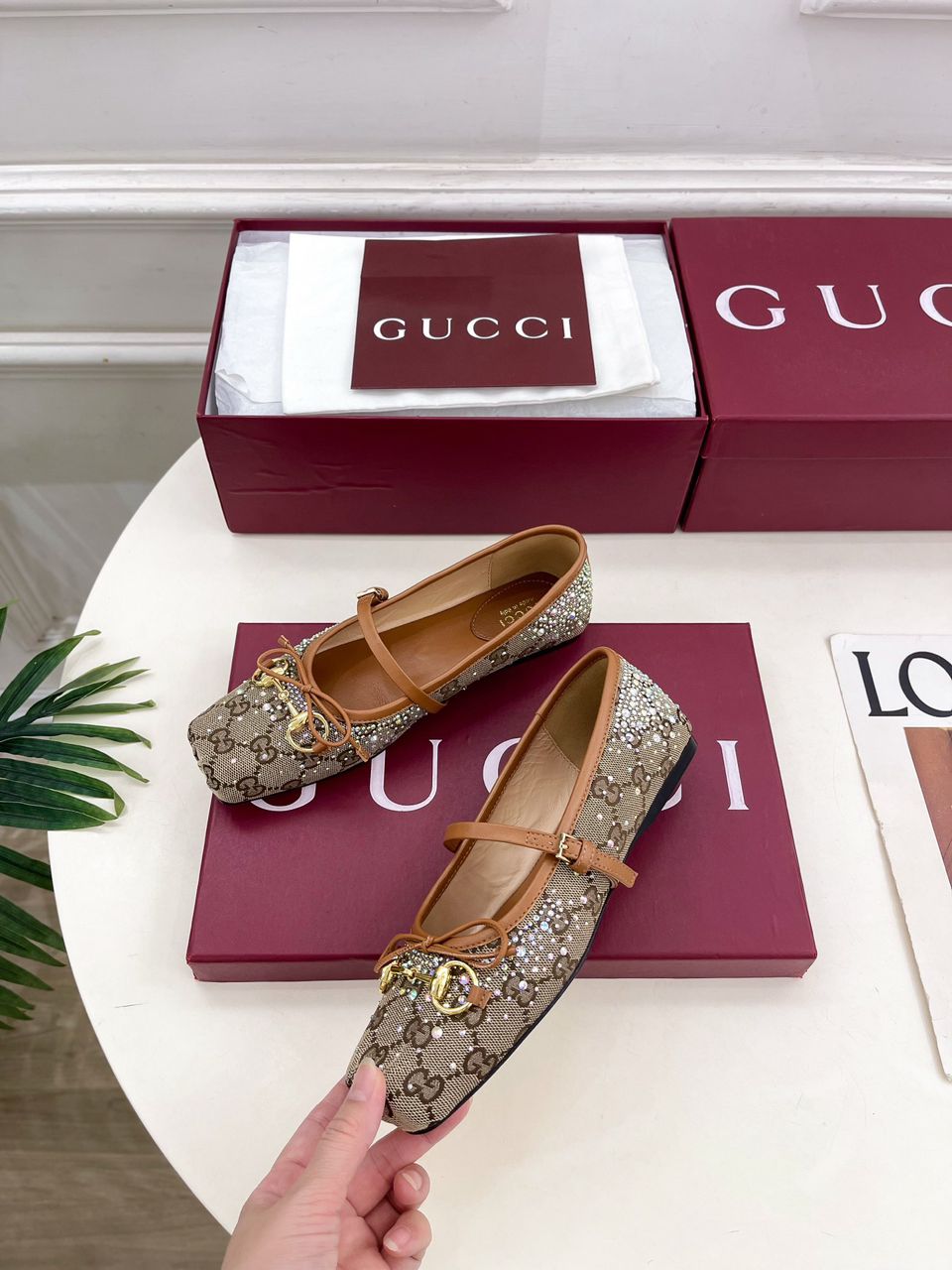 Sapatilha Gucci Horsebit Ballet Flat GG com Cristais BegeEbony .