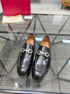 Salvatore Ferragamo Gancini Black